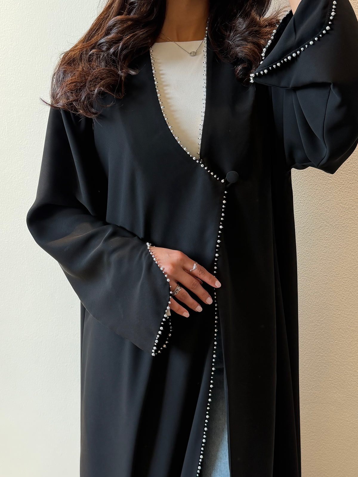 Pearl Line Abaya